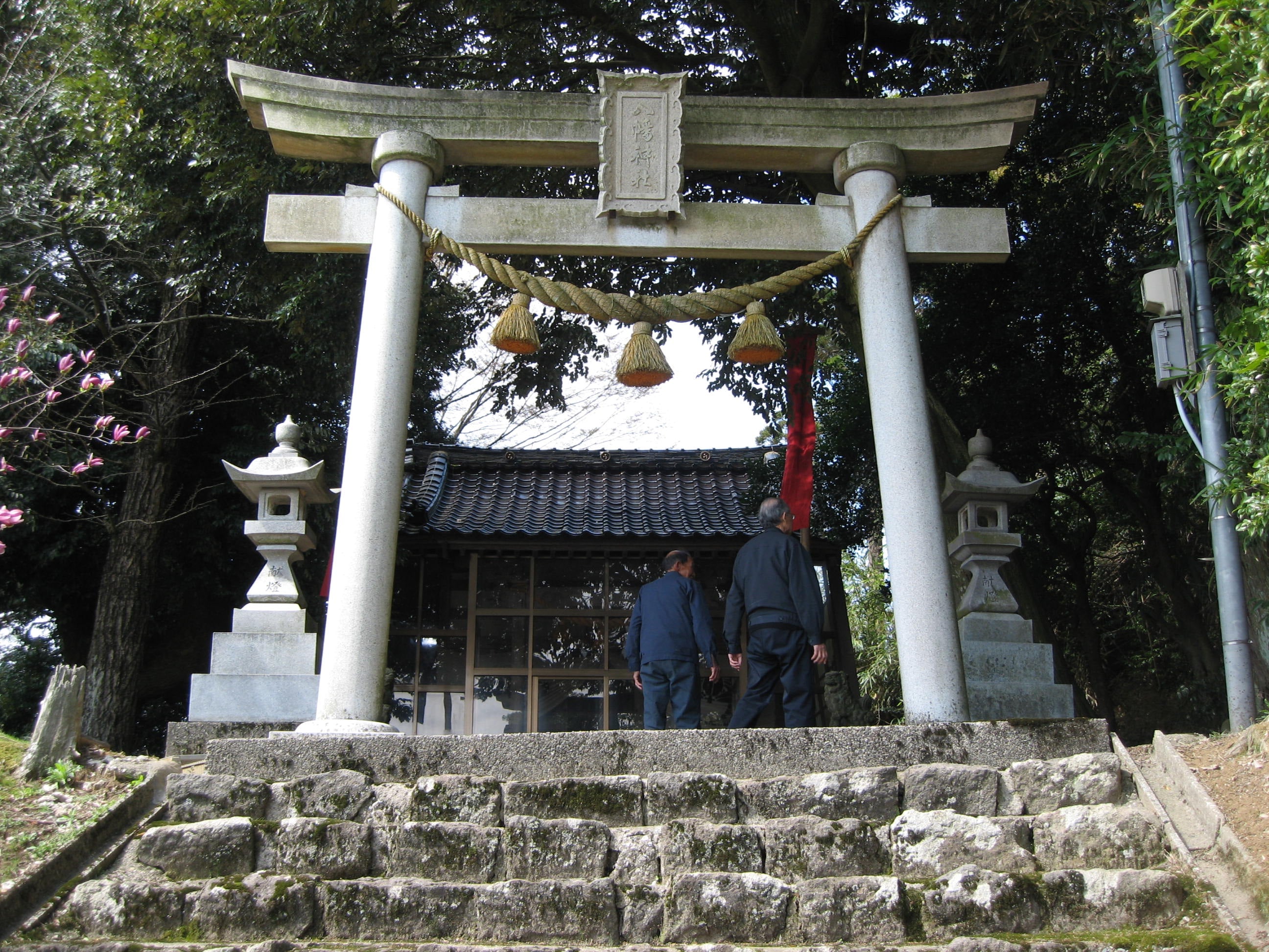 山田八幡神社（かほく市下山田ニ124） - 石川県神社庁